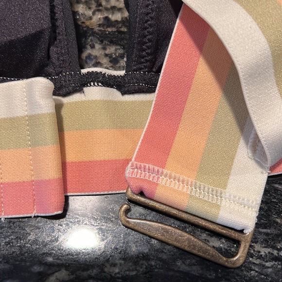 Rip Curl Beach Botanical Deep V Back - Picture 12 of 15